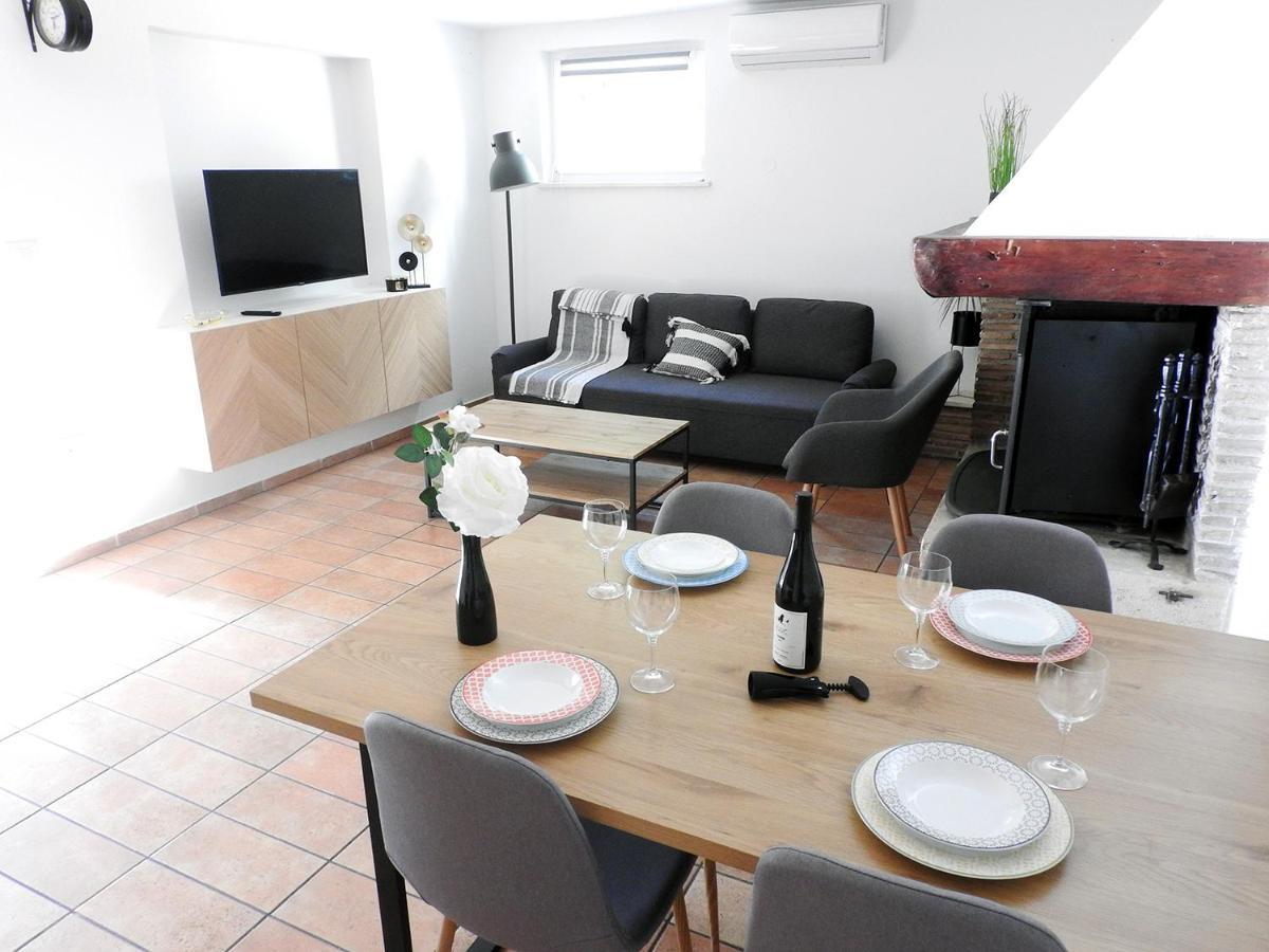 Apartment Lu, Stinjan - Пула Екстериор снимка